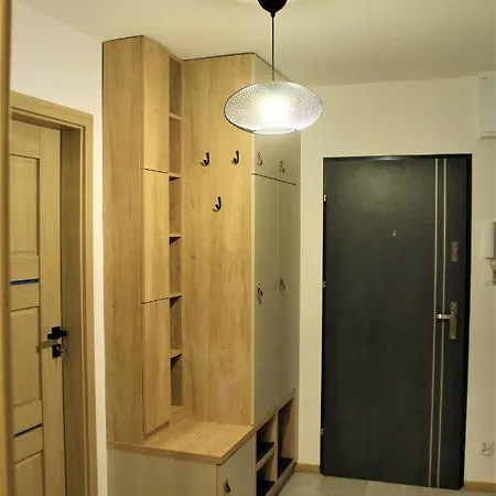 Happy Corner Apartment